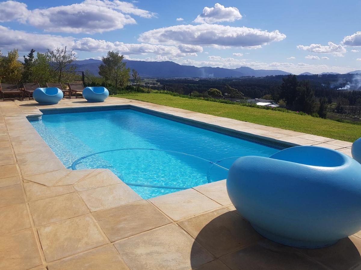 Big Sky Cottages Wolseley Bagian luar foto