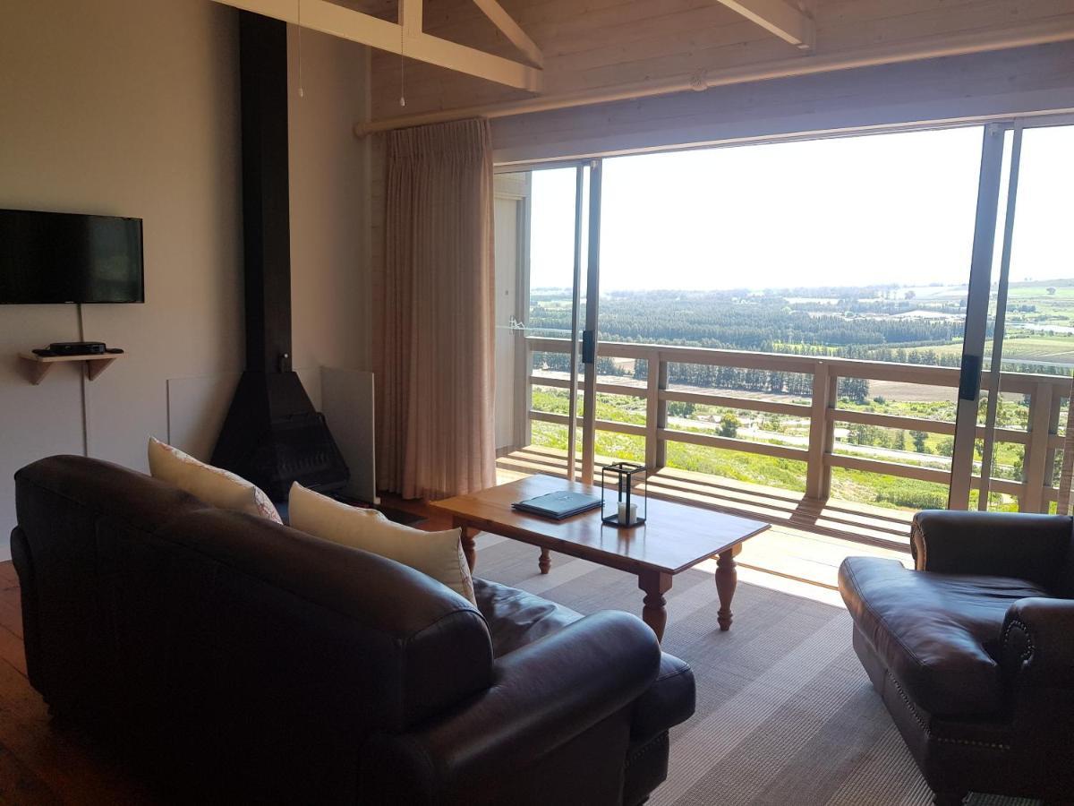 Big Sky Cottages Wolseley Bagian luar foto