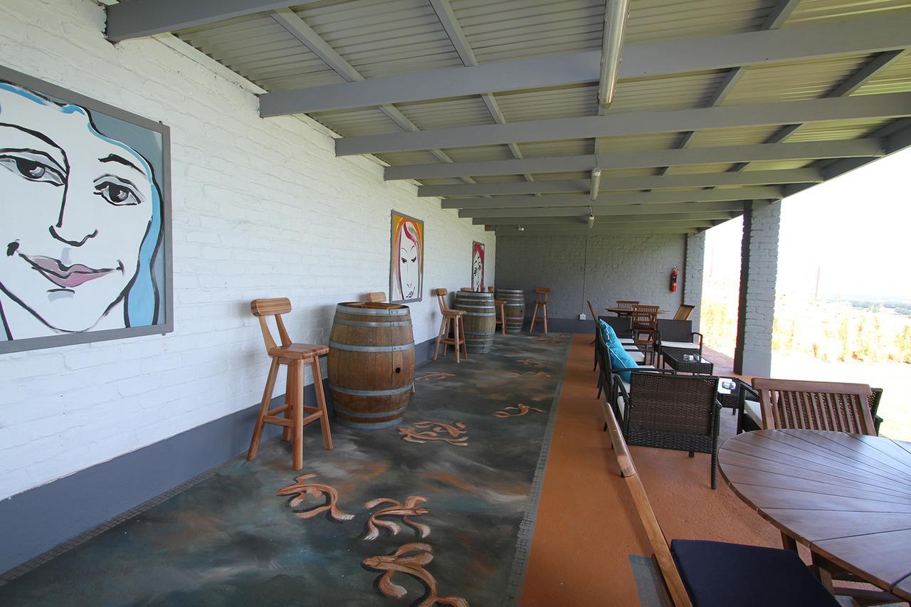Big Sky Cottages Wolseley Bagian luar foto