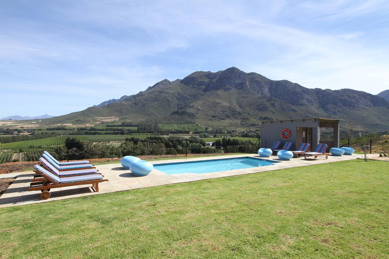 Big Sky Cottages Wolseley Bagian luar foto